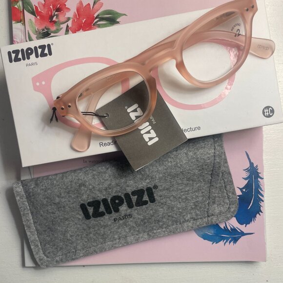 Reading Glasses - Picture 4 of 4